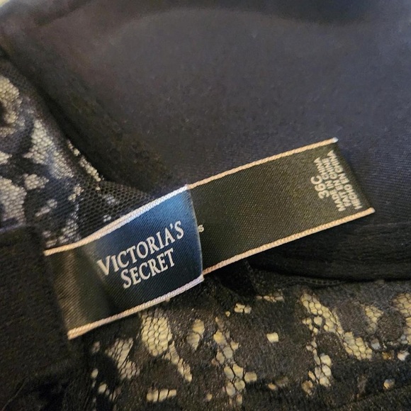 Victoria's Secret Black Sheer Lace Chemise - Picture 7 of 7